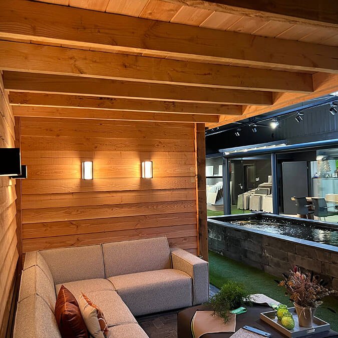 meubilair overkapping showroom