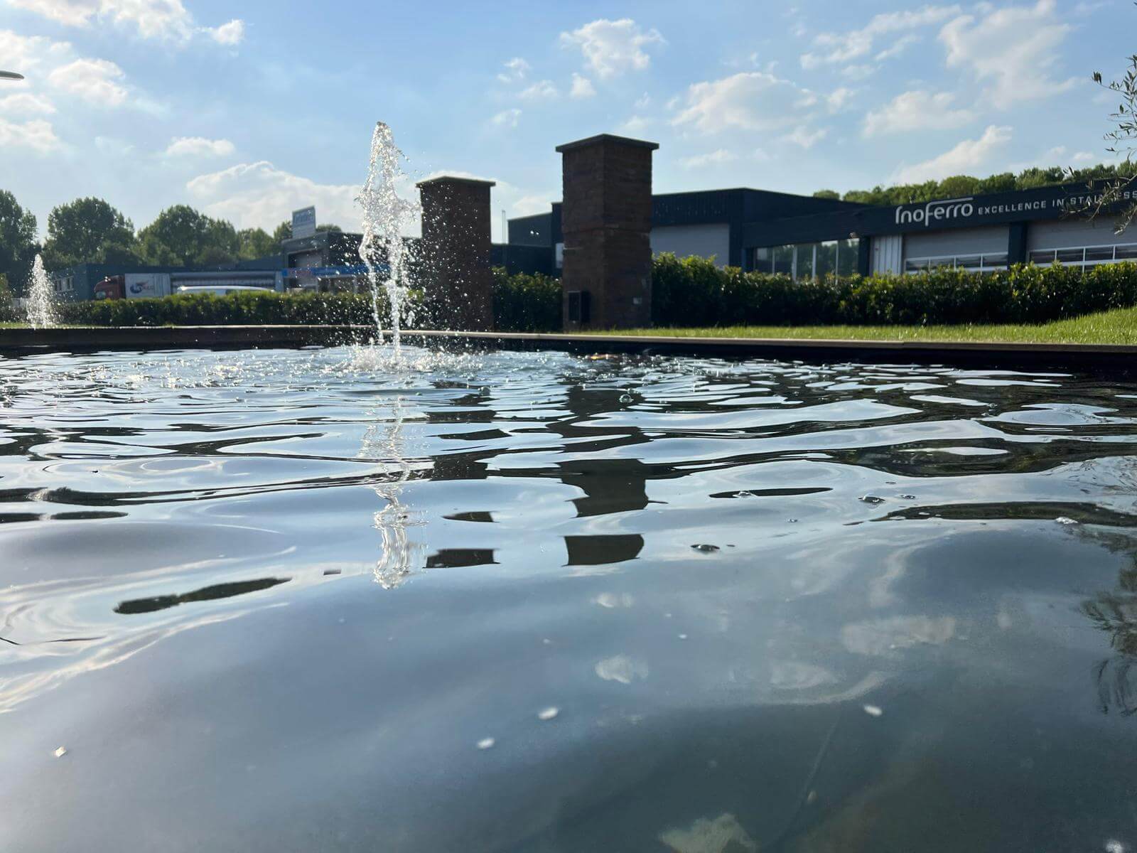 bedrijfstuin met water